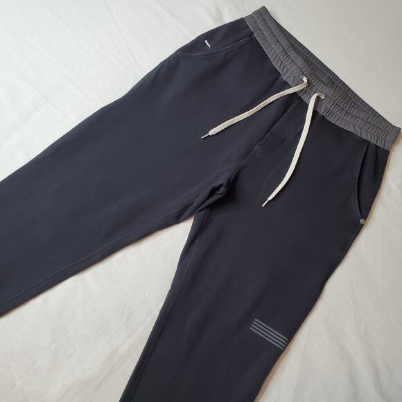 Vuori Men's Size L Balboa Jogger Pants Black V406 - Picture 1 of 8